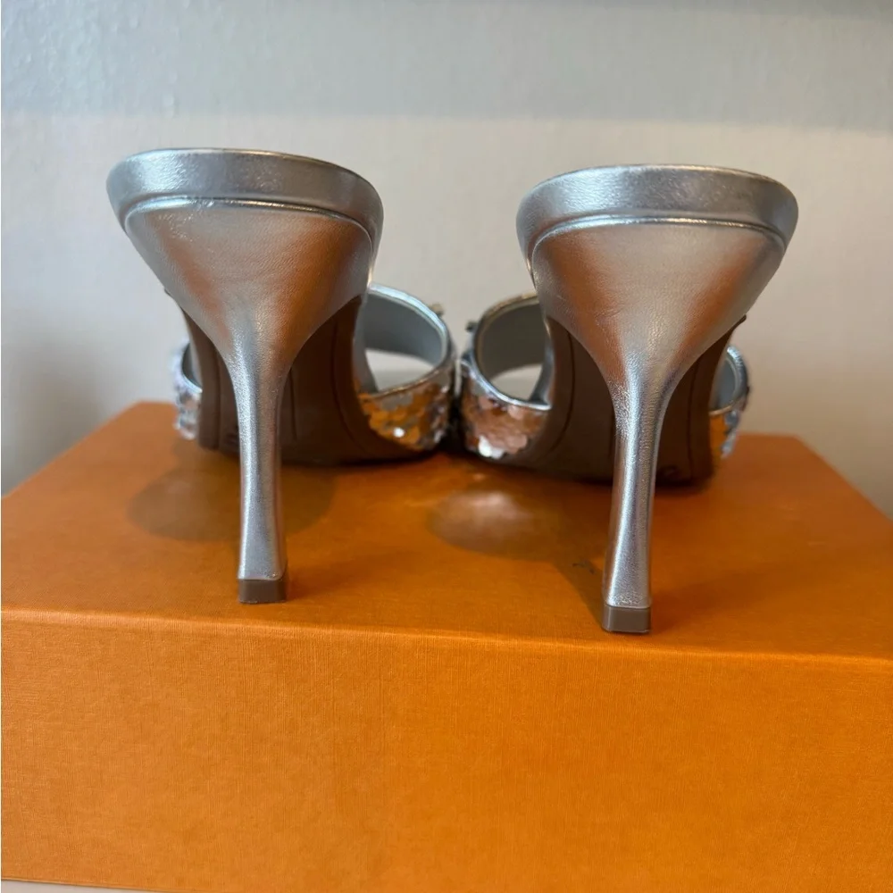 Marc Fisher Silver Metallic Sequin Heels - Picture 7 of 9